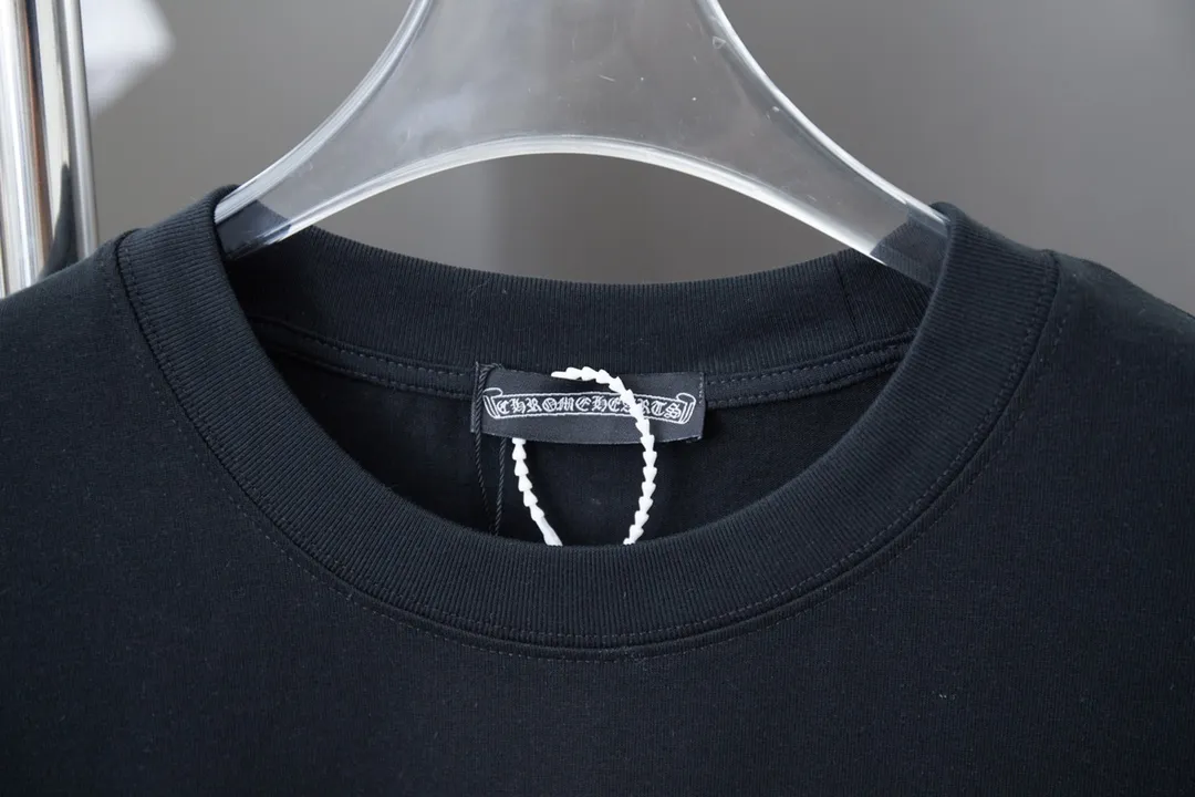 🅿️210 Ch*ome Hearte 25SS early spring new model, silicone printed hot diamond short sleeves, light luxury, essential item for daily commuting for men and women, correct version, welcome to compare, detailed features · 320g 100% pure cotton double yarn jersey fabric · Custom dyed in the same vat, special thickened 32 count double-strand 1X1 thread · Croix heart cross patch➕Imported Australian matte pearlescent diamonds➕Thick plate Croix heart letters · Double-needle stitching across seams · Original main mark washed tag brand moisture-proof paper packaging Color: black/white Size: S/M/L/XL